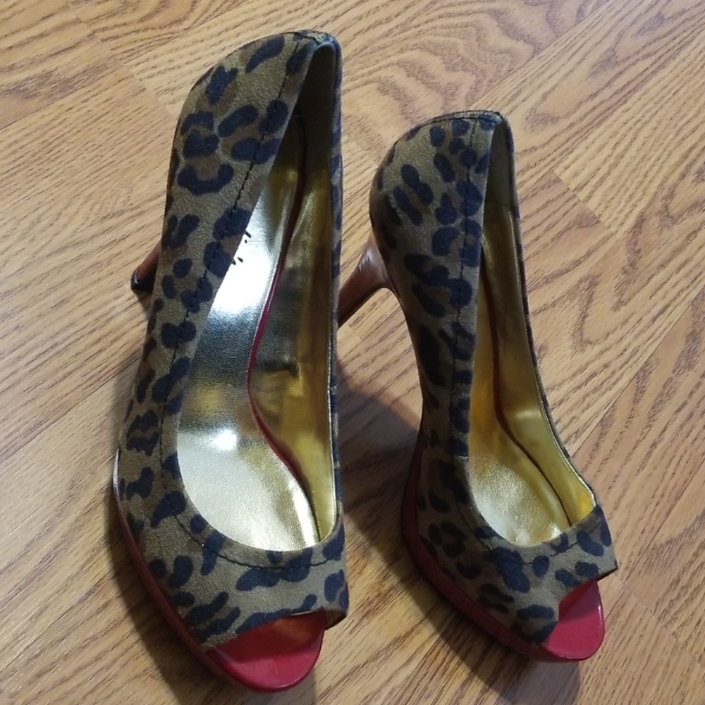 Cheetah High Heels